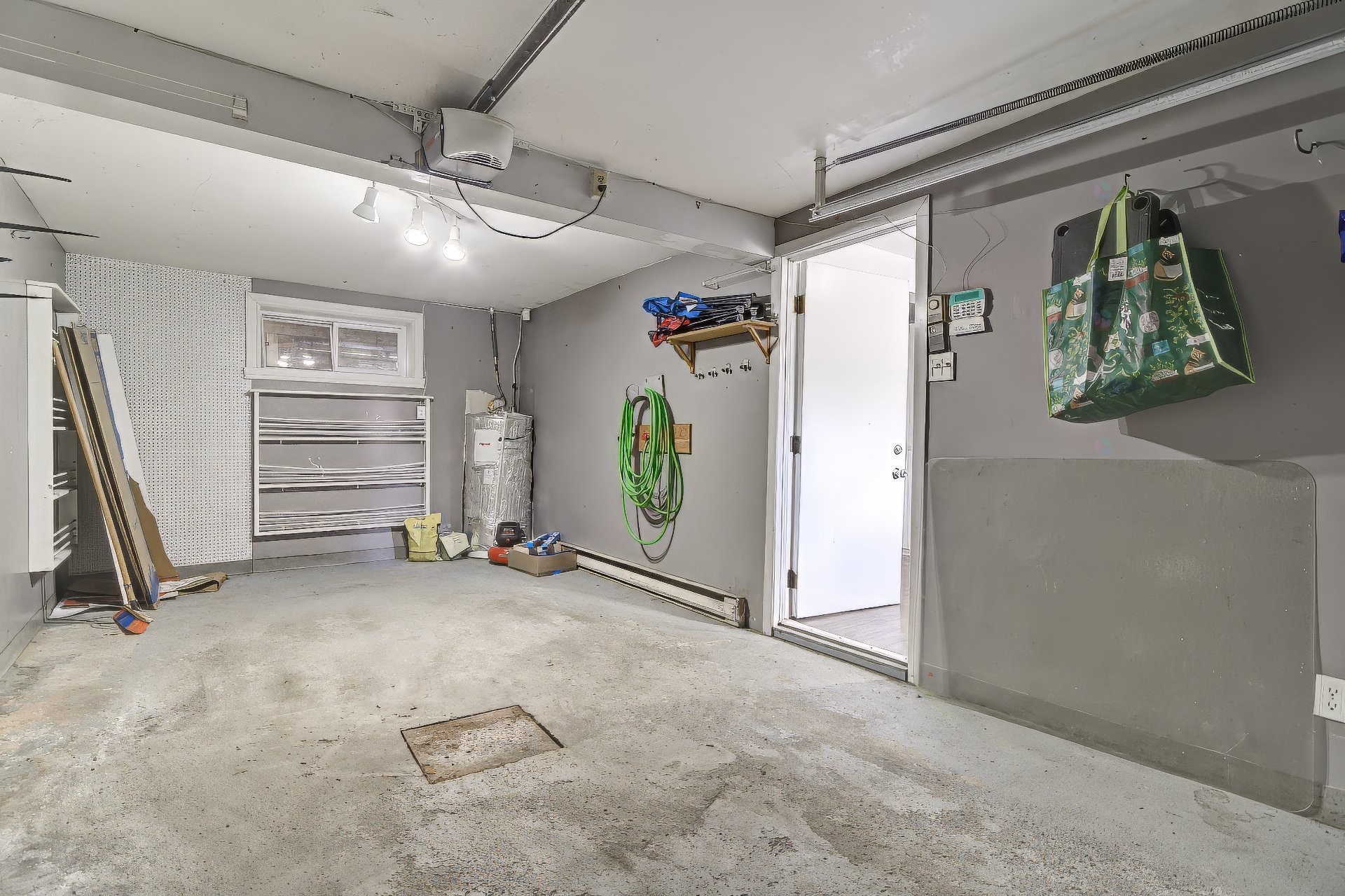 









14


Av. de Gironde

,
Candiac,




QC
J5R4B1


