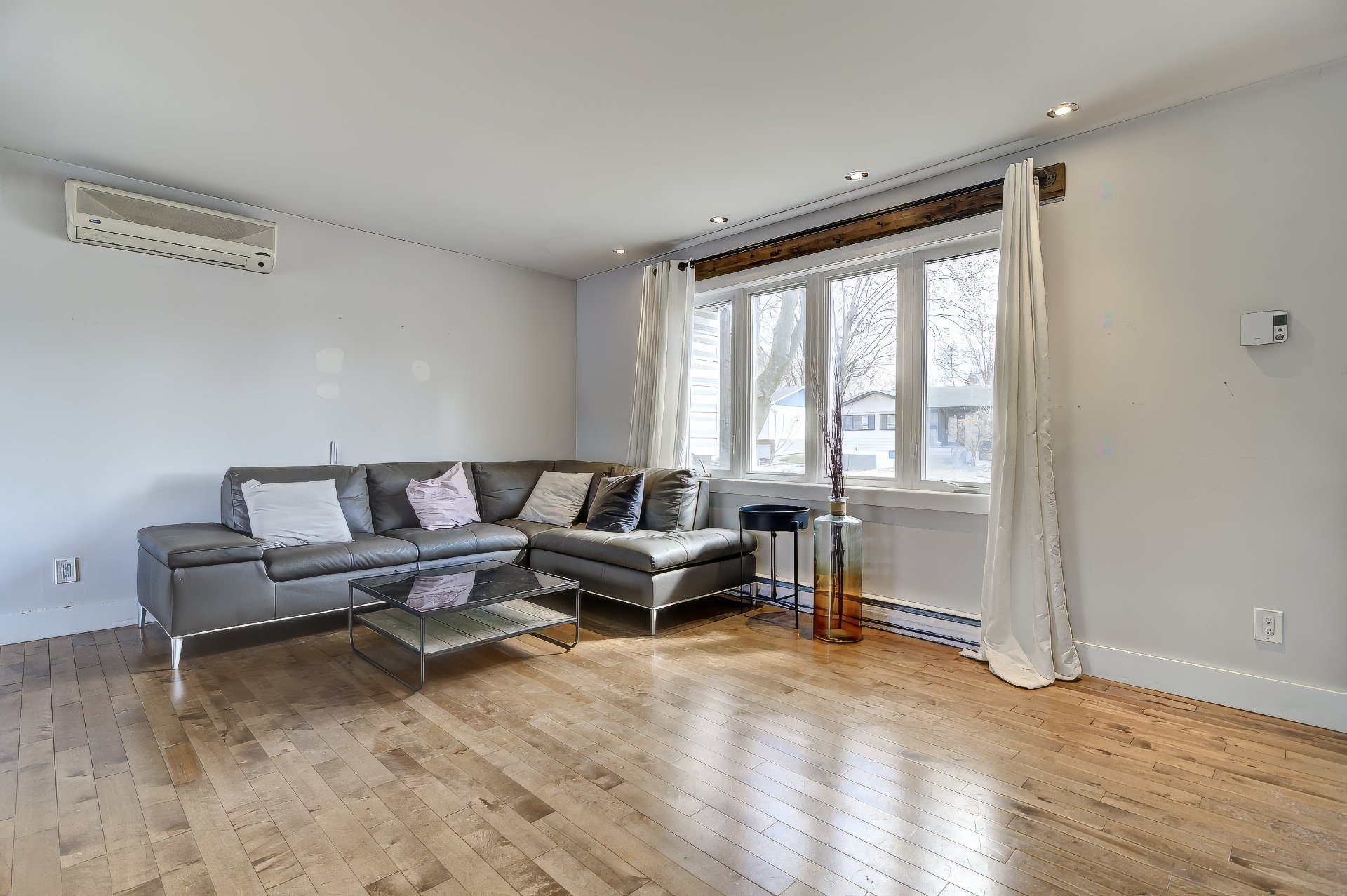 









14


Av. de Gironde

,
Candiac,




QC
J5R4B1

