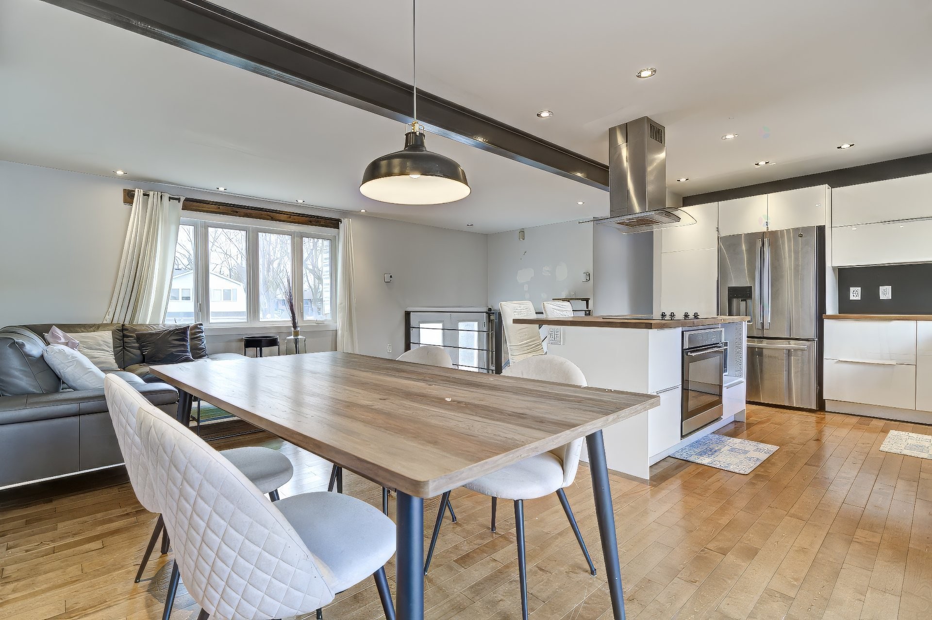 









14


Av. de Gironde

,
Candiac,




QC
J5R4B1

