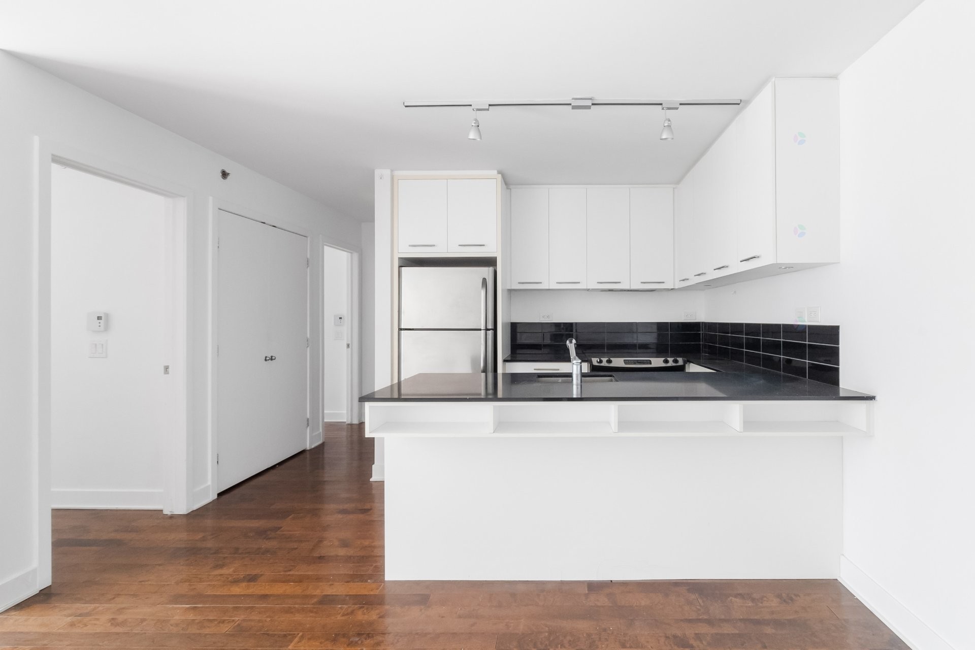 









1414


Rue Chomedey

, 754,
Montréal (Ville-Marie),




QC
H3H0A2

