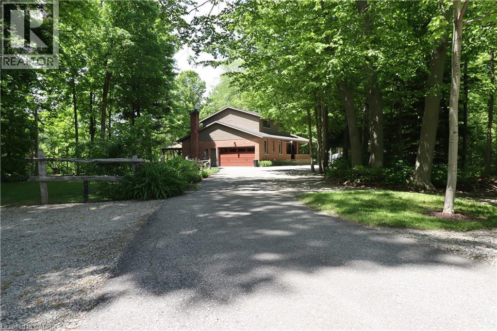 












1814 NAFZIGER Road

,
New Hamburg,




Ontario
N3A3G9

