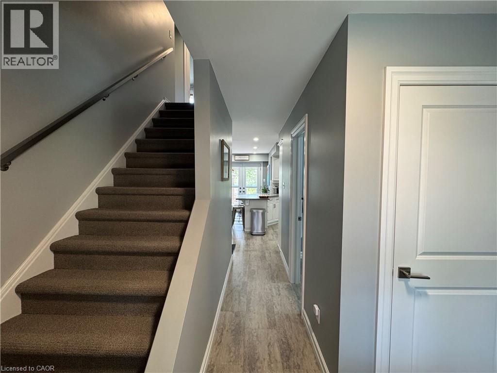 












1814 NAFZIGER Road

,
New Hamburg,




Ontario
N3A3G9

