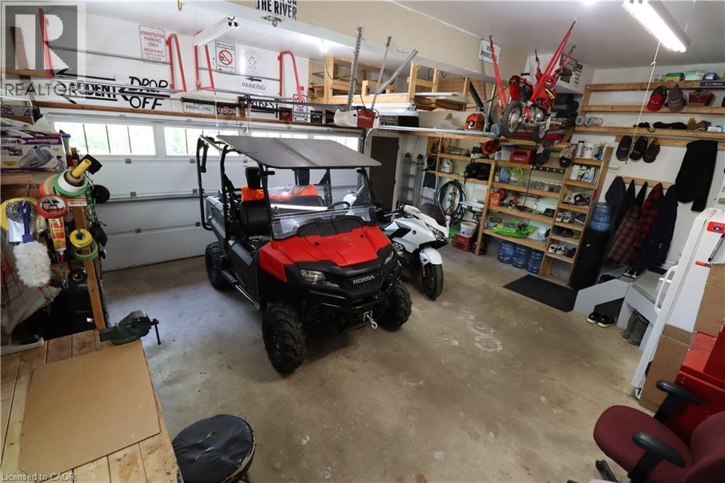 












1814 NAFZIGER Road

,
New Hamburg,




Ontario
N3A3G9

