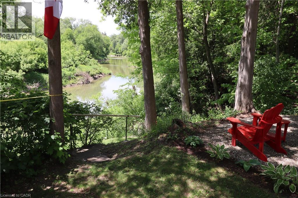 












1814 NAFZIGER Road

,
New Hamburg,




Ontario
N3A3G9

