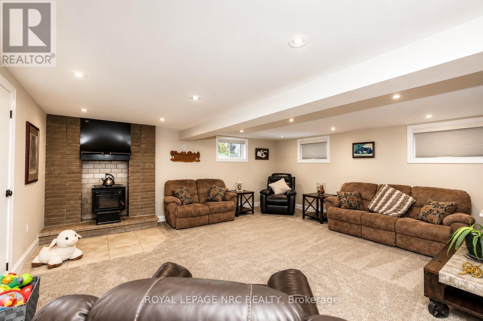 












53616 SMITH ROAD

,
Wainfleet (Marshville/Winger),




Ontario
L0S1V0

