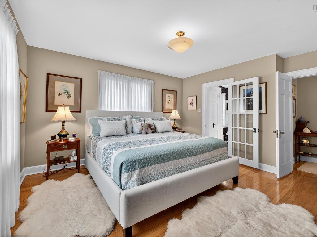 












46 Highland Drive

,
Truro,




NS
B2N 1B9

