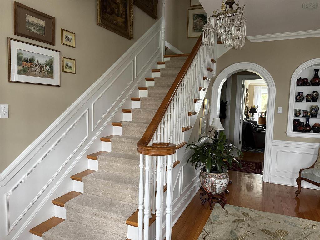 












46 Highland Drive

,
Truro,




NS
B2N 1B9


