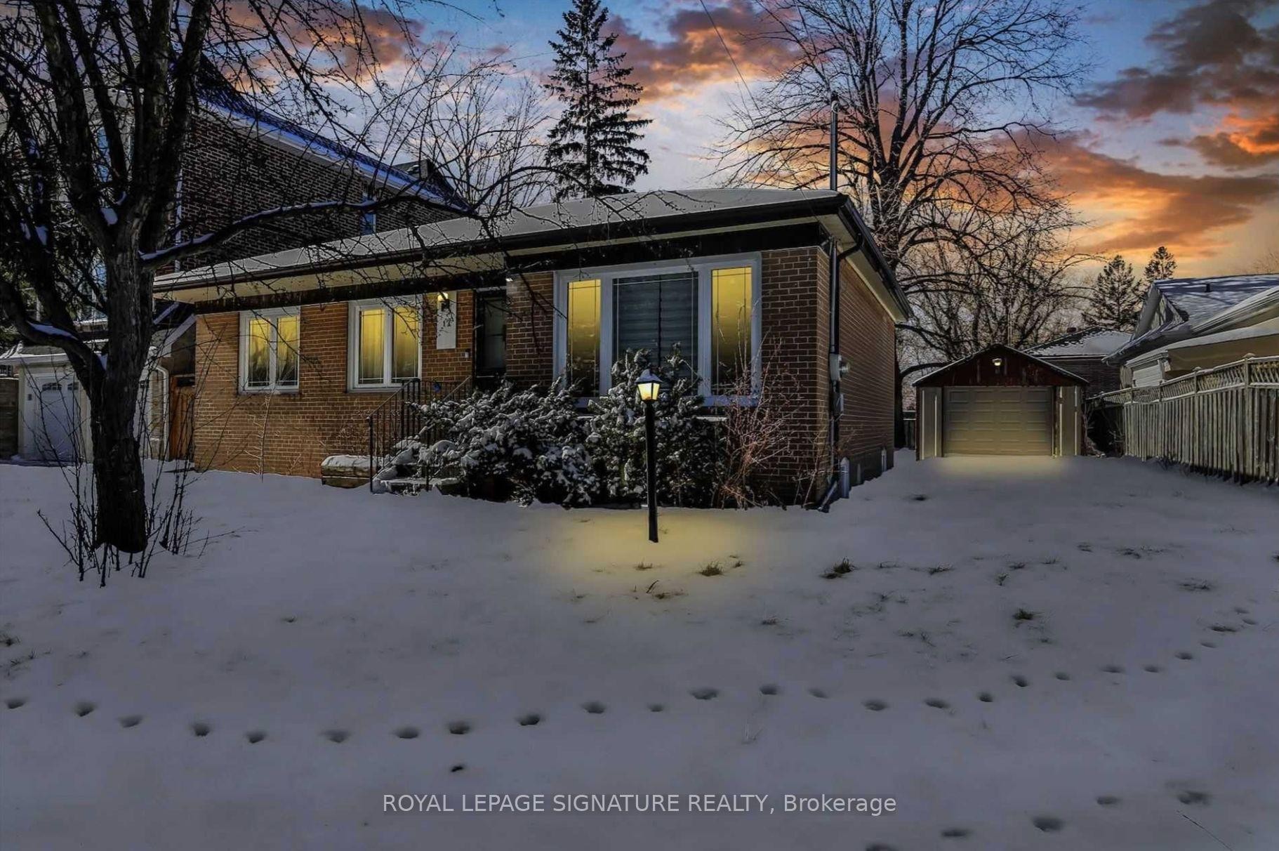 









12


Beaverton

Road North,
Richmond Hill,




ON
L4C 3J7

