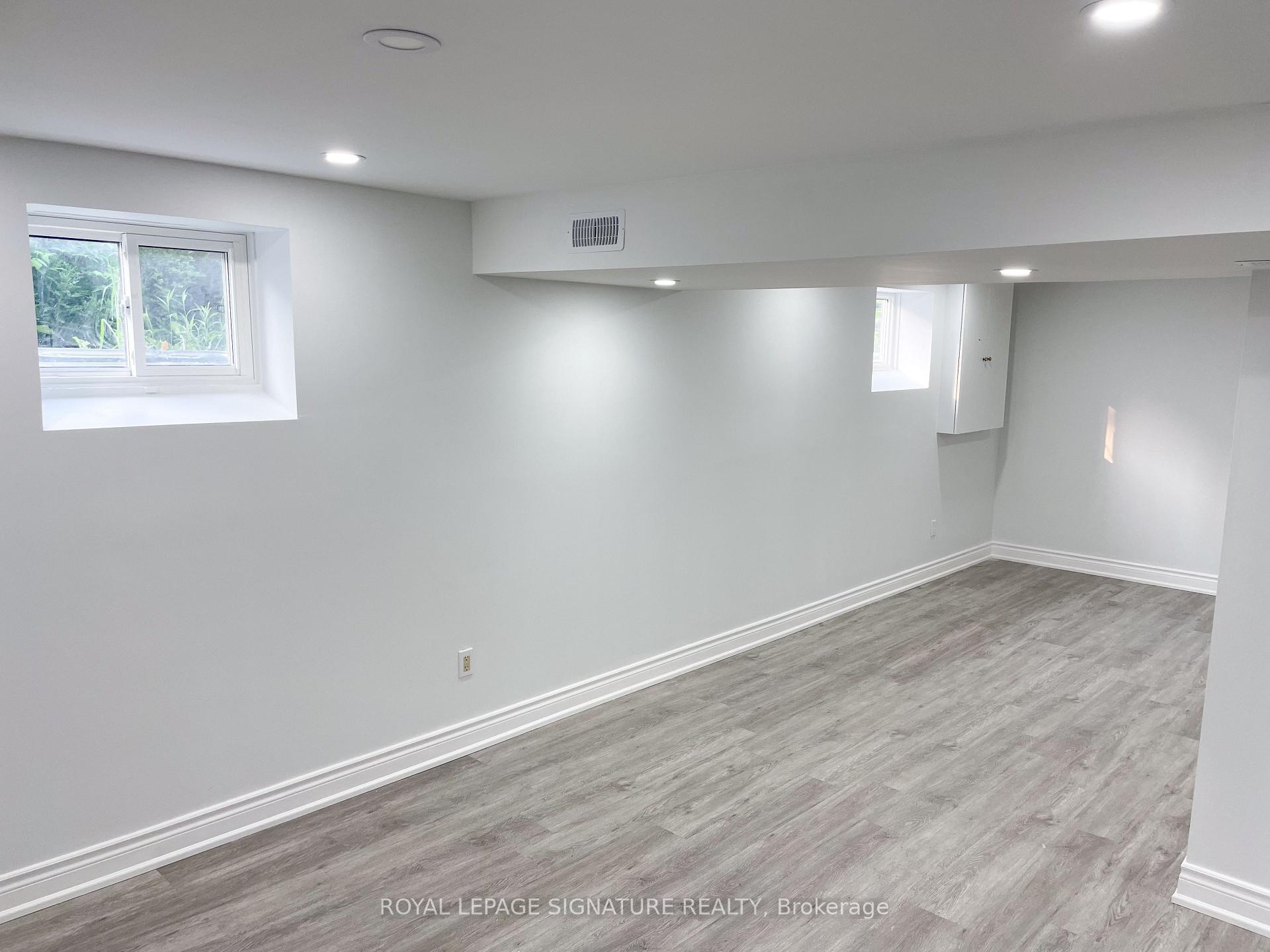 









12


Beaverton

Road North,
Richmond Hill,




ON
L4C 3J7

