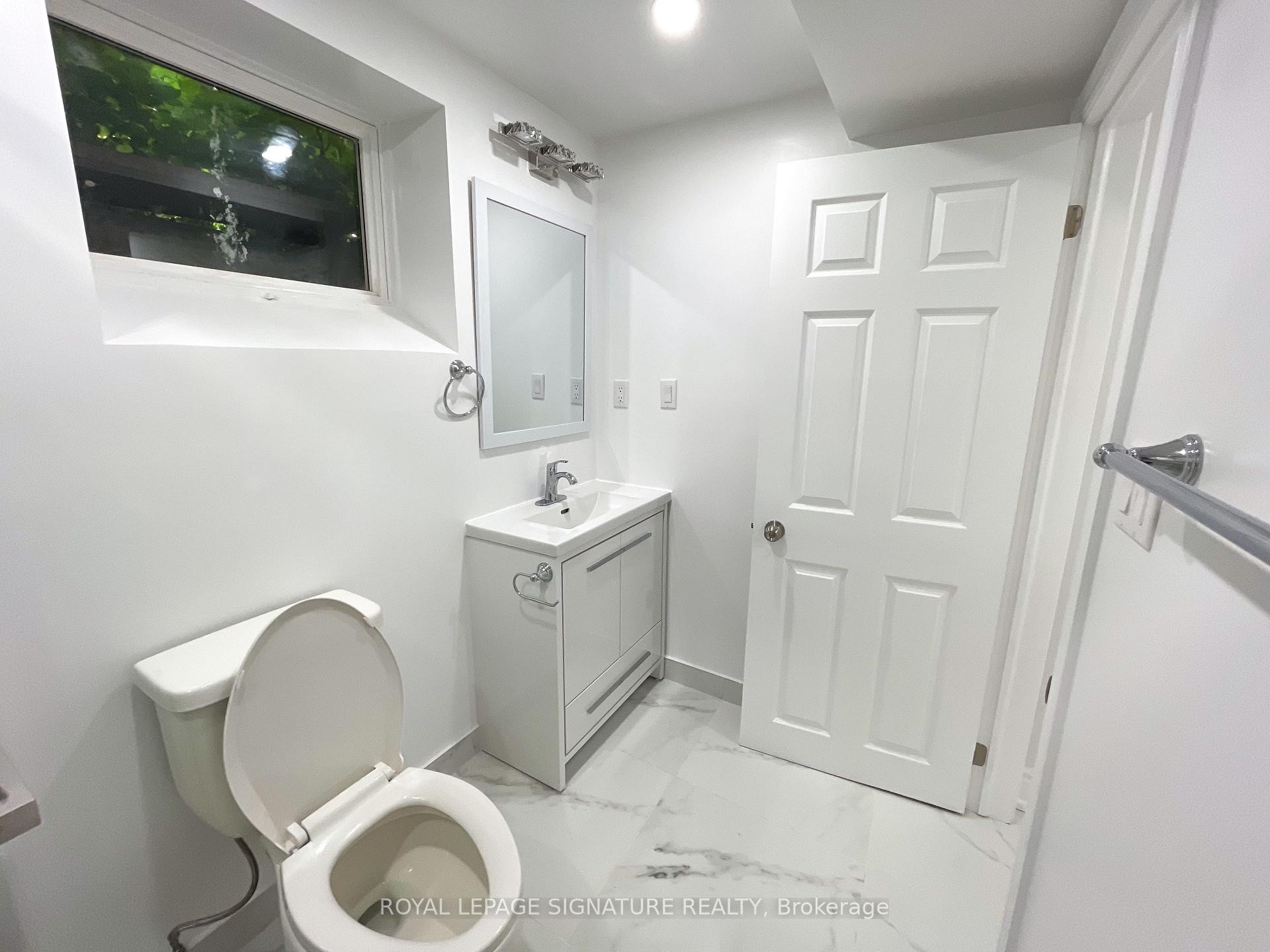 









12


Beaverton

Road North,
Richmond Hill,




ON
L4C 3J7

