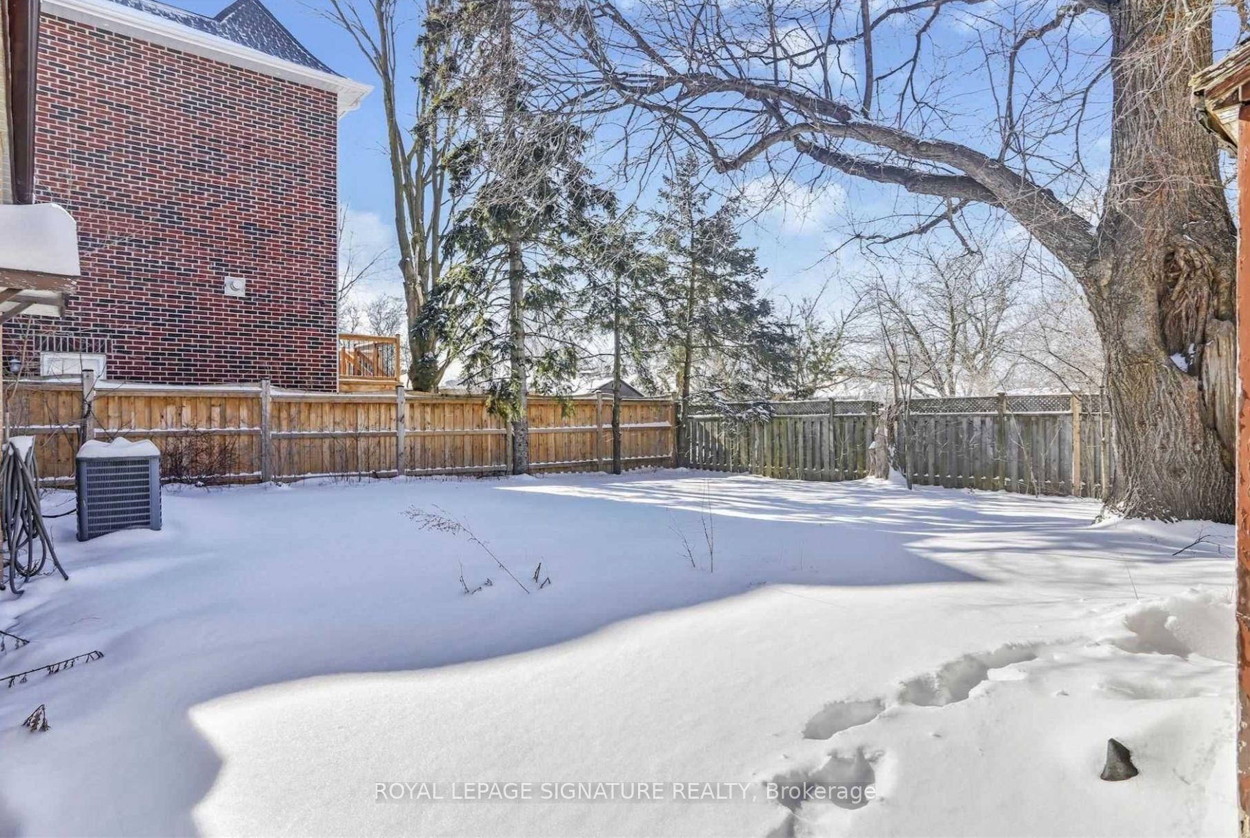 









12


Beaverton

Road North,
Richmond Hill,




ON
L4C 3J7


