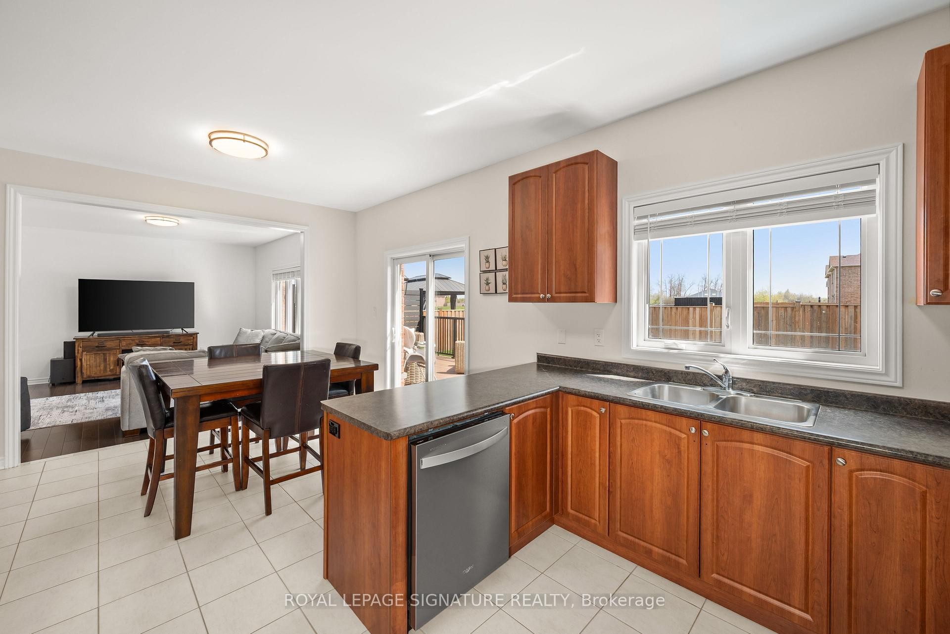 









3


Stoddart

Street,
Brock,




ON
L0K 1A0

