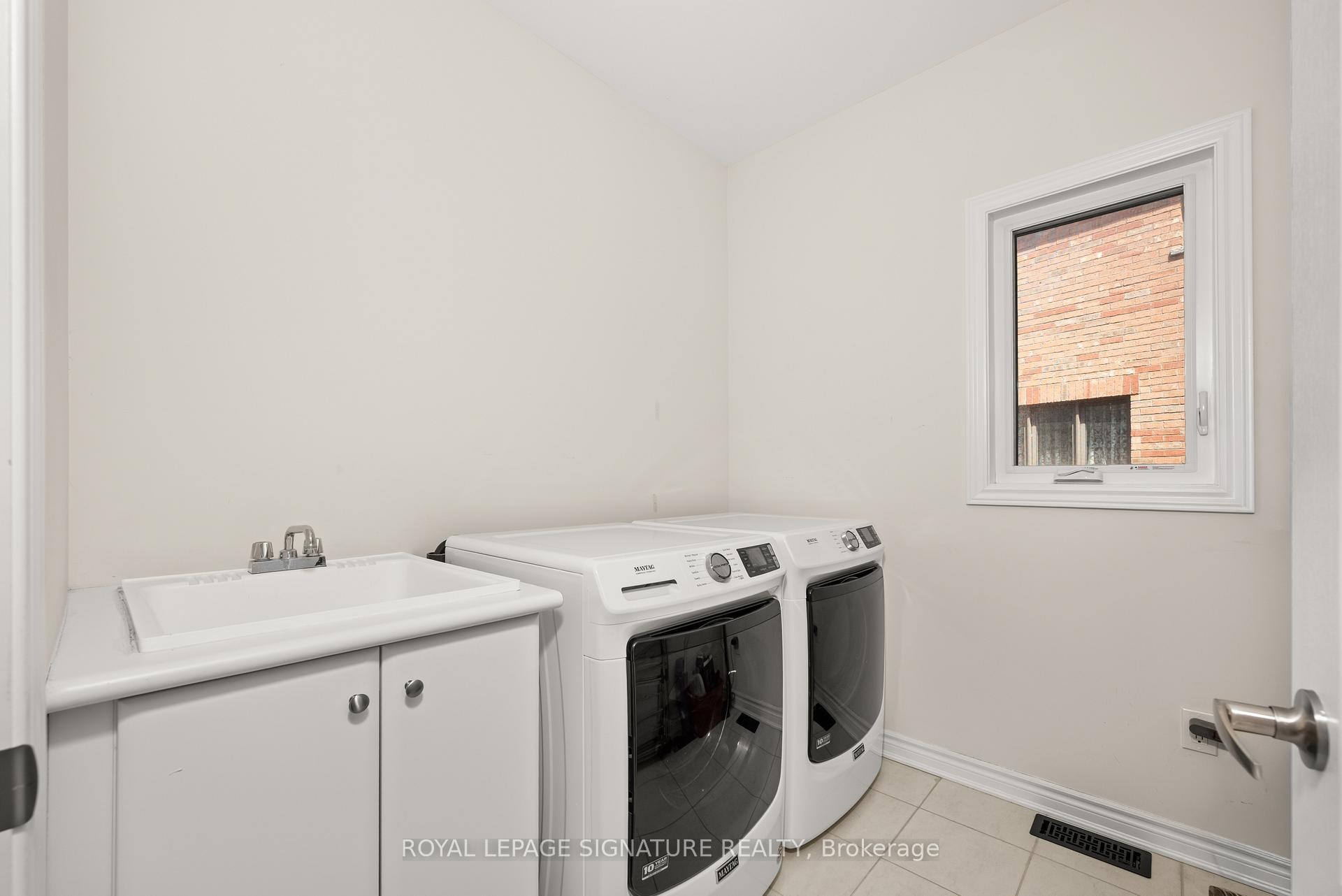 









3


Stoddart

Street,
Brock,




ON
L0K 1A0

