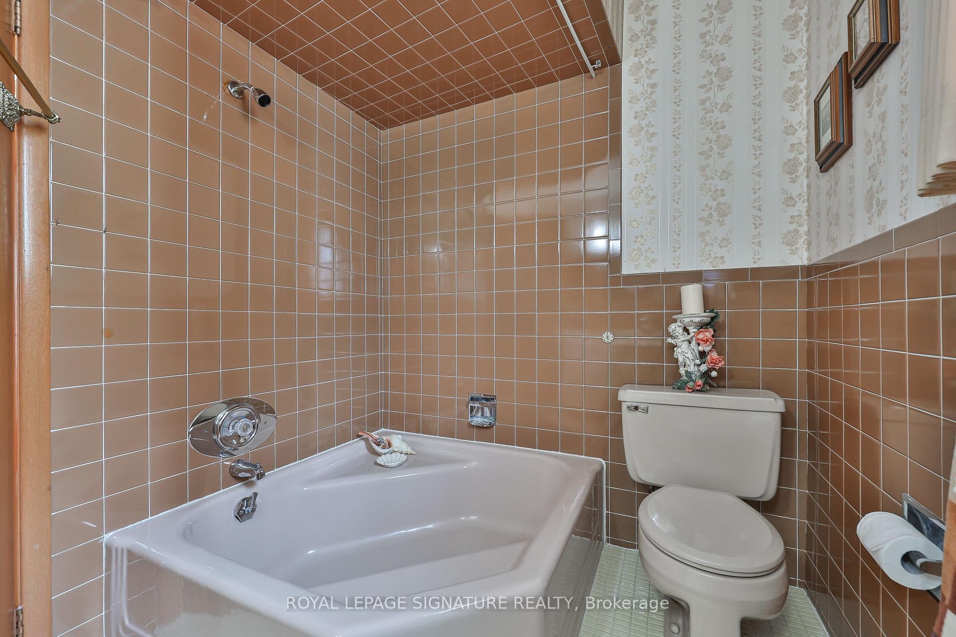 









14


Logstone

Crescent,
Toronto,




ON
M1E 4M3

