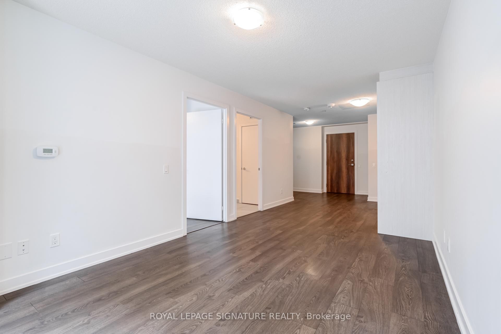 









251


Manitoba

Street, 202,
Toronto,




ON
M8Y 0B3

