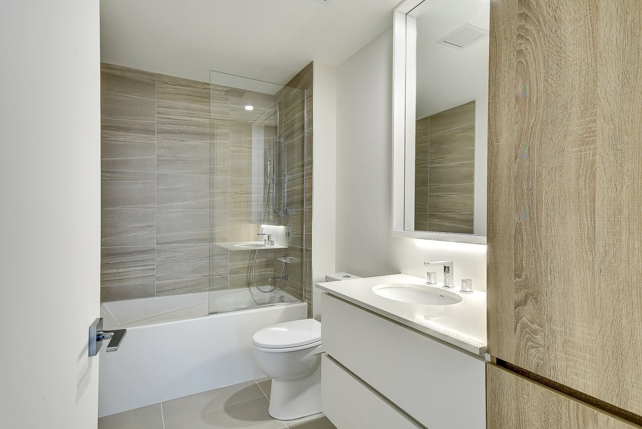 









5905


Boul. du Quartier

, 1508,
Brossard,




QC
J4Z0R7

