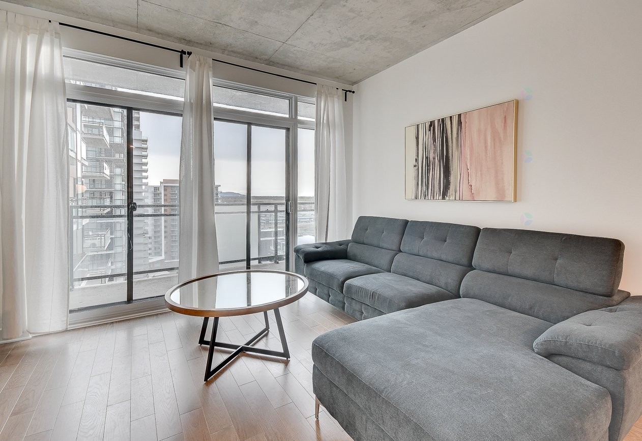 









5905


Boul. du Quartier

, 1508,
Brossard,




QC
J4Z0R7

