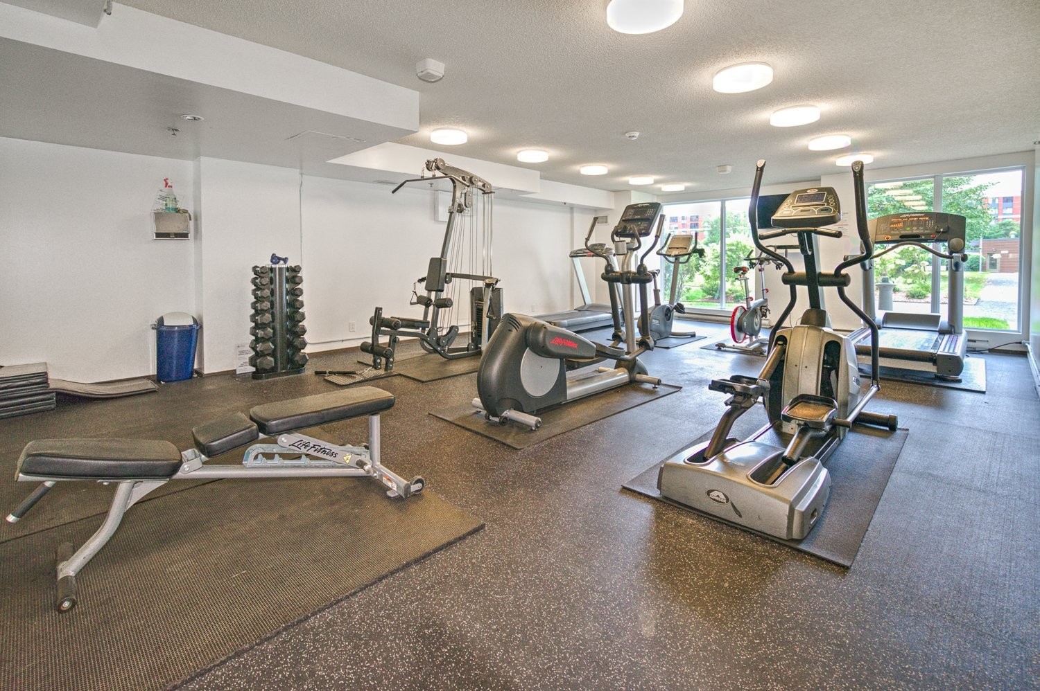 









1280


Rue St-Jacques

, 802,
Montréal (Ville-Marie),




QC
H3C0G3

