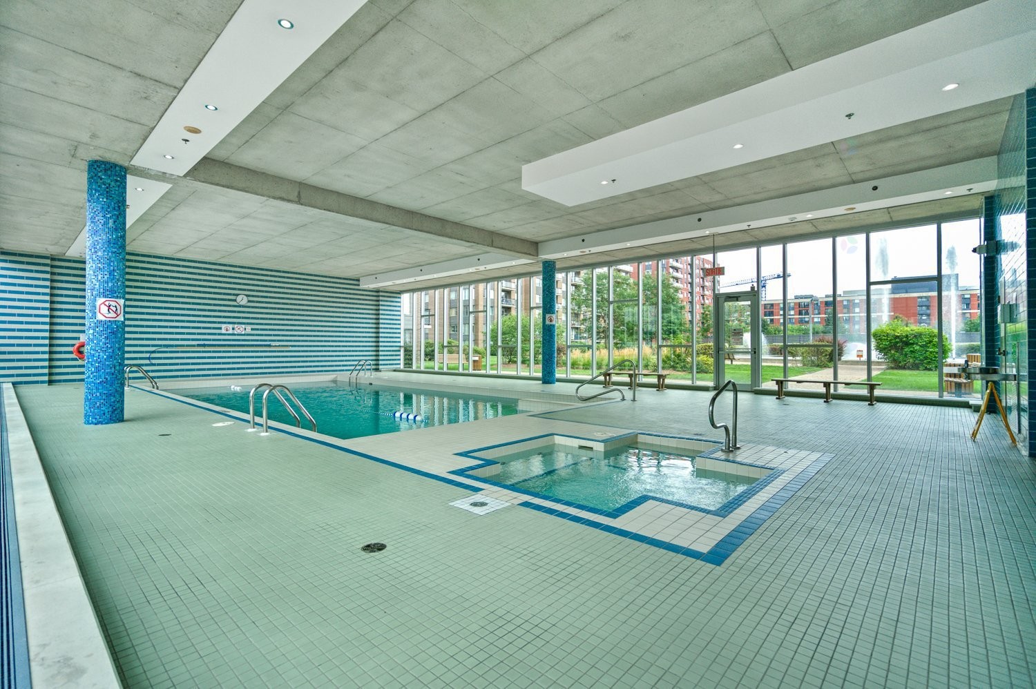 









1280


Rue St-Jacques

, 802,
Montréal (Ville-Marie),




QC
H3C0G3

