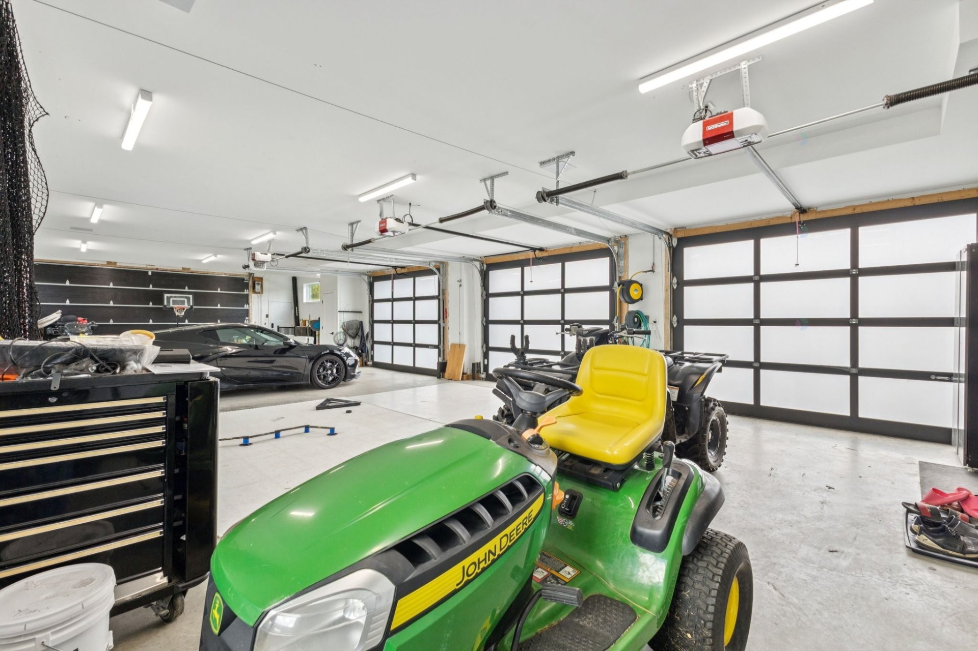 









86


Ch. H.-Zurenski

,
Val-des-Monts,




QC
J8N0K6

