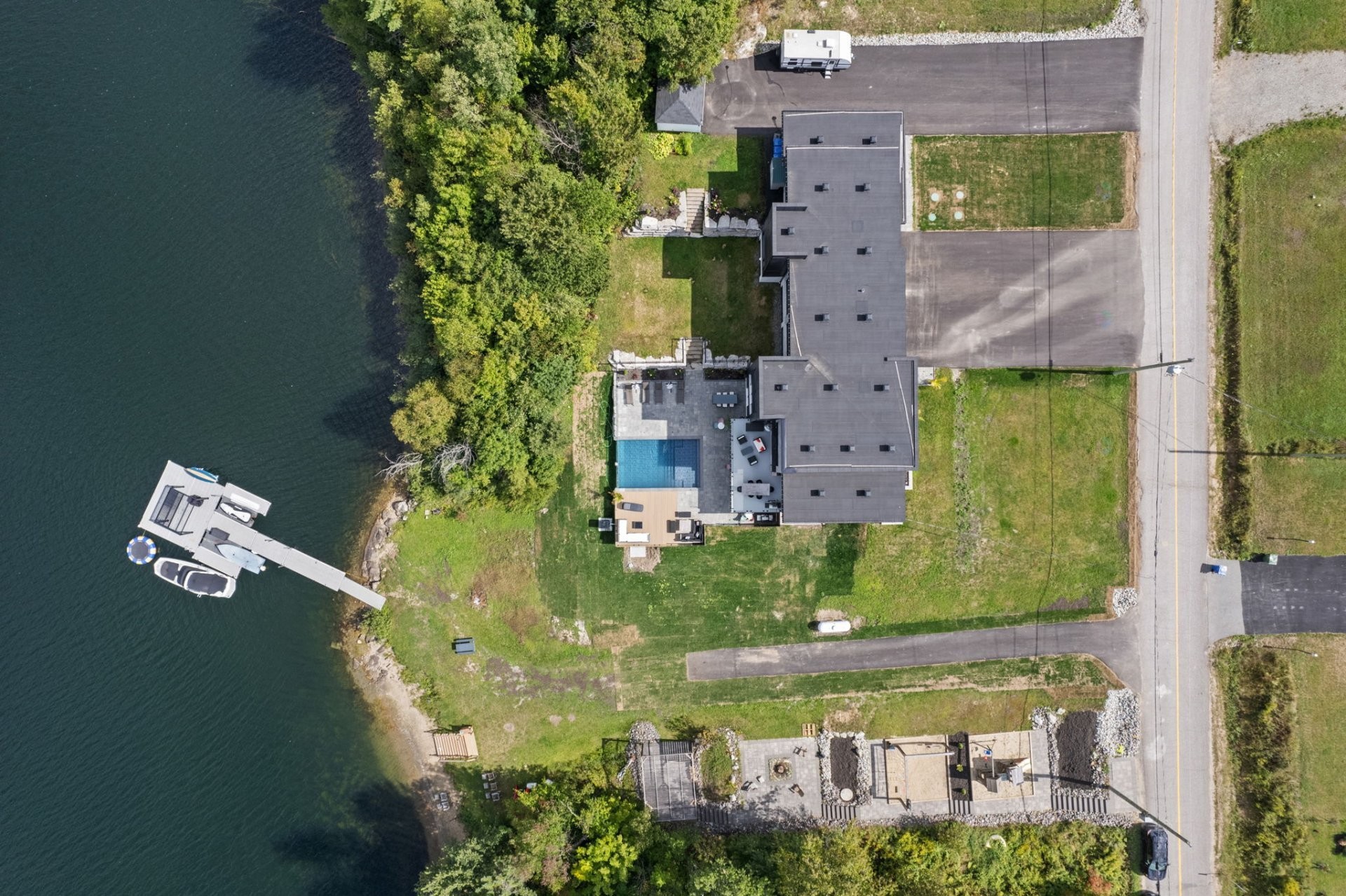 









86


Ch. H.-Zurenski

,
Val-des-Monts,




QC
J8N0K6

