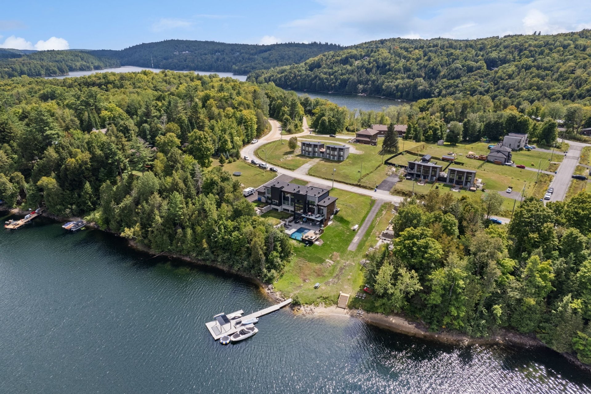 









86


Ch. H.-Zurenski

,
Val-des-Monts,




QC
J8N0K6

