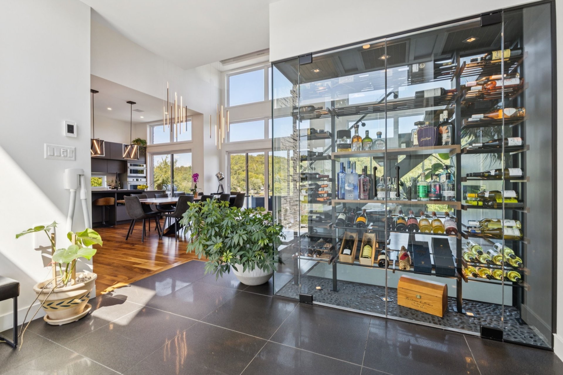 









86


Ch. H.-Zurenski

,
Val-des-Monts,




QC
J8N0K6

