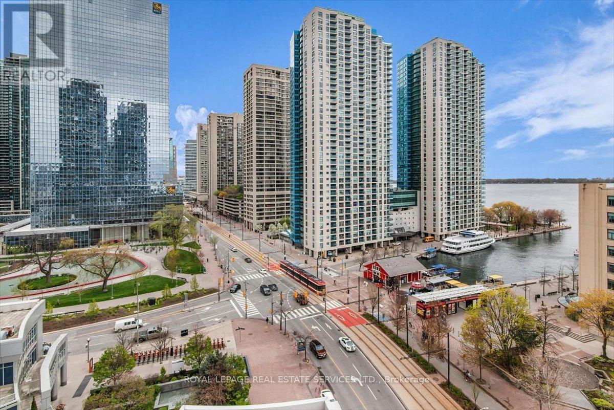 












1104 - 208 QUEENS QUAY W

,
Toronto,




Ontario
M5J2Y5

