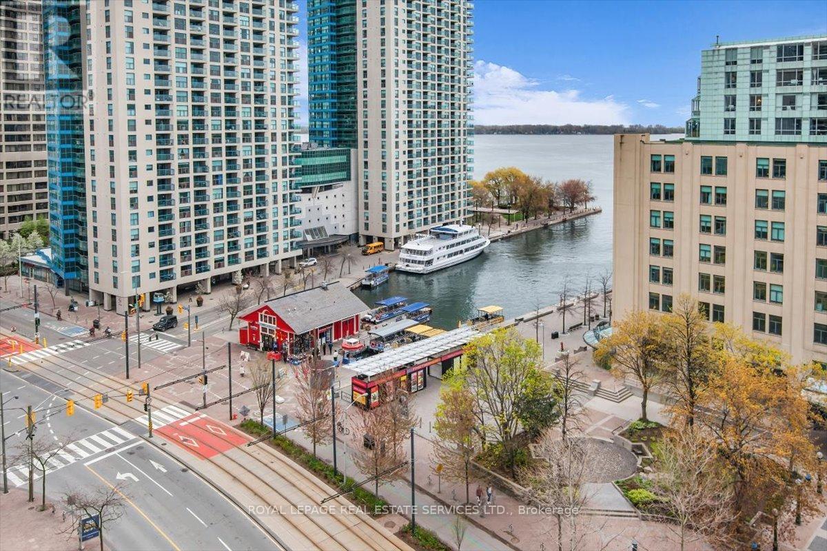 












1104 - 208 QUEENS QUAY W

,
Toronto,




Ontario
M5J2Y5

