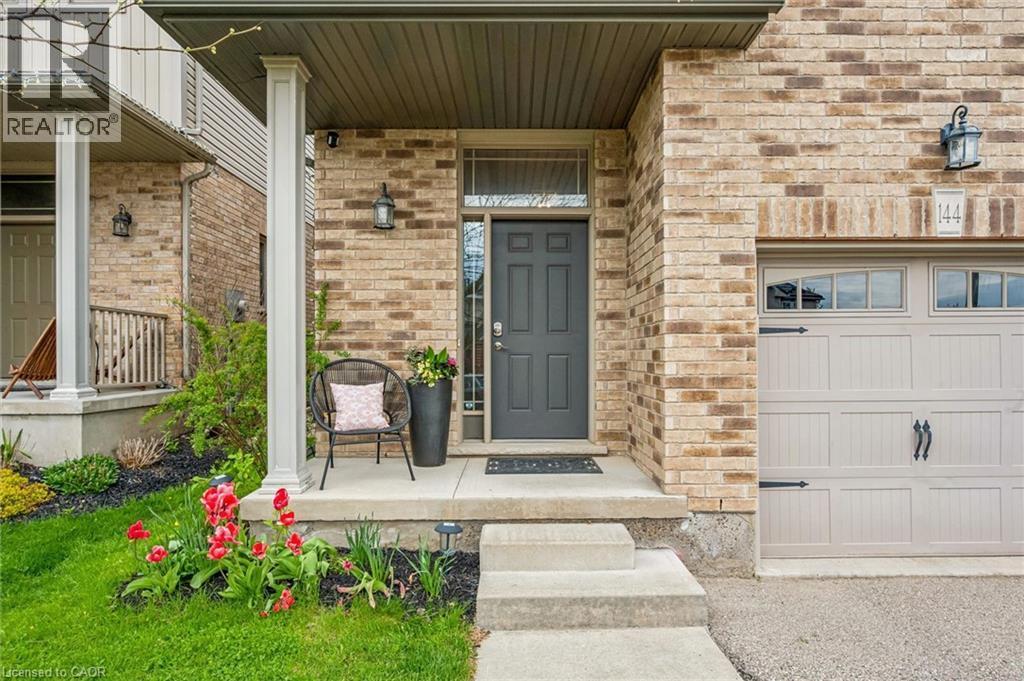












144 KEMP Crescent

,
Guelph,




Ontario
N1E0K1

