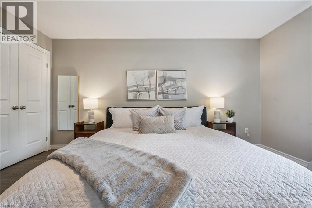












144 KEMP Crescent

,
Guelph,




Ontario
N1E0K1

