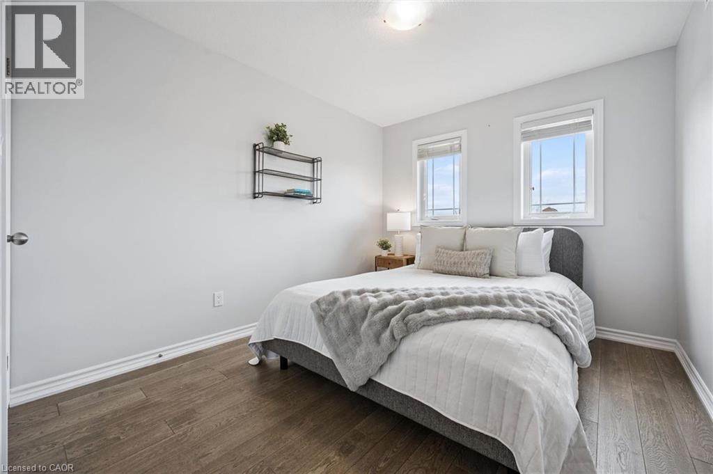 












144 KEMP Crescent

,
Guelph,




Ontario
N1E0K1


