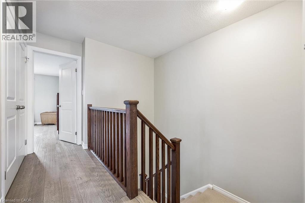 












144 KEMP Crescent

,
Guelph,




Ontario
N1E0K1

