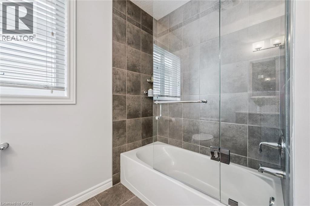 












144 KEMP Crescent

,
Guelph,




Ontario
N1E0K1

