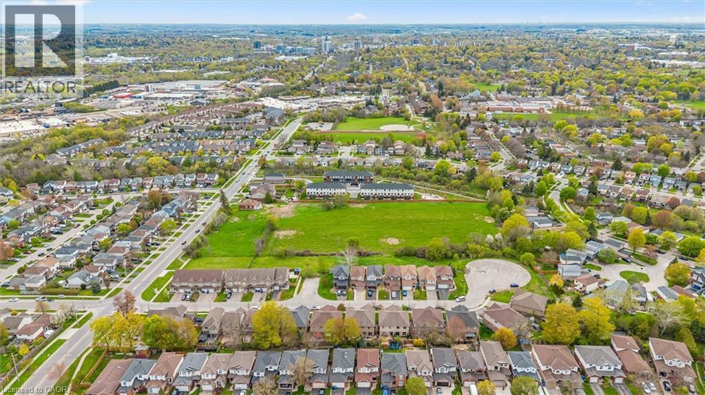 












144 KEMP Crescent

,
Guelph,




Ontario
N1E0K1

