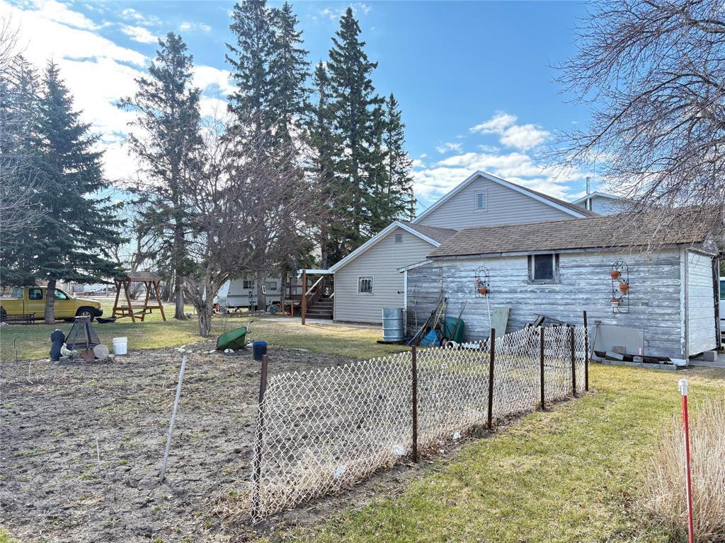 












29 1st Street SW

,
Hamiota,




Manitoba
R0M0T0

