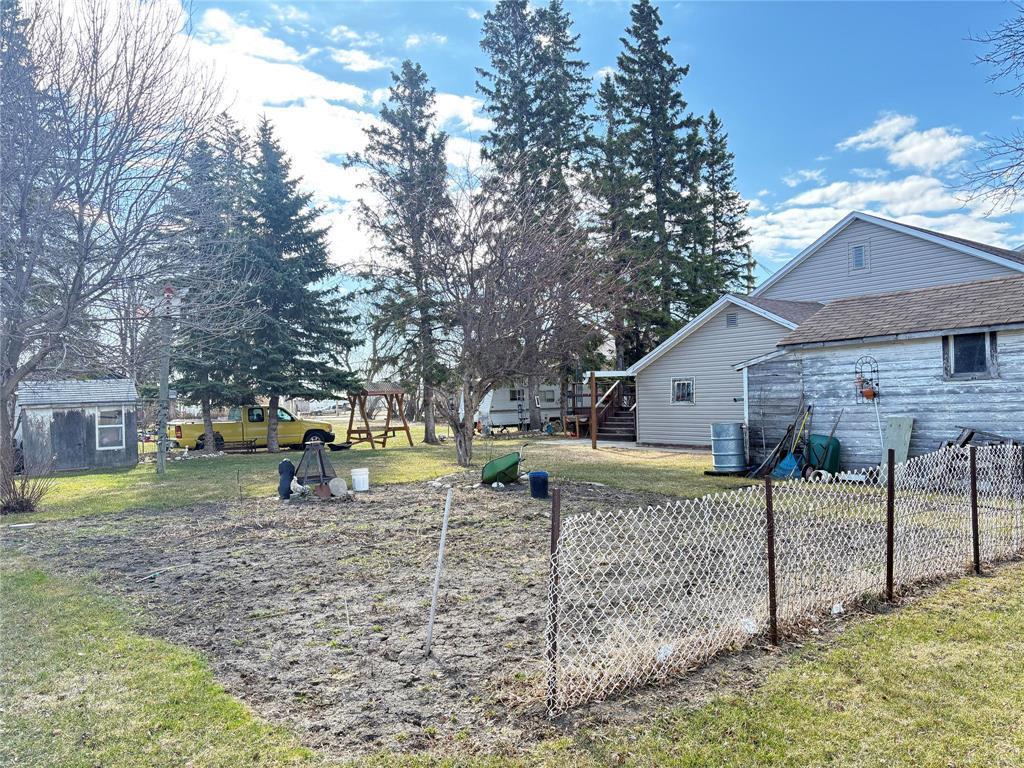 












29 1st Street SW

,
Hamiota,




Manitoba
R0M0T0

