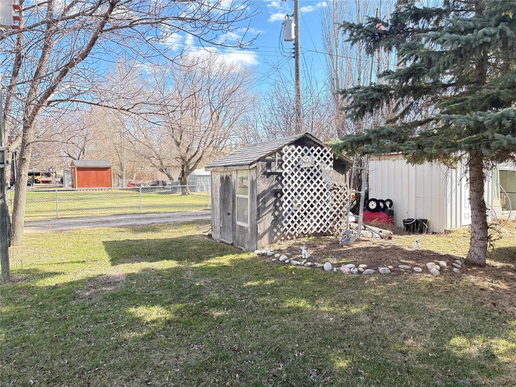 












29 1st Street SW

,
Hamiota,




Manitoba
R0M0T0

