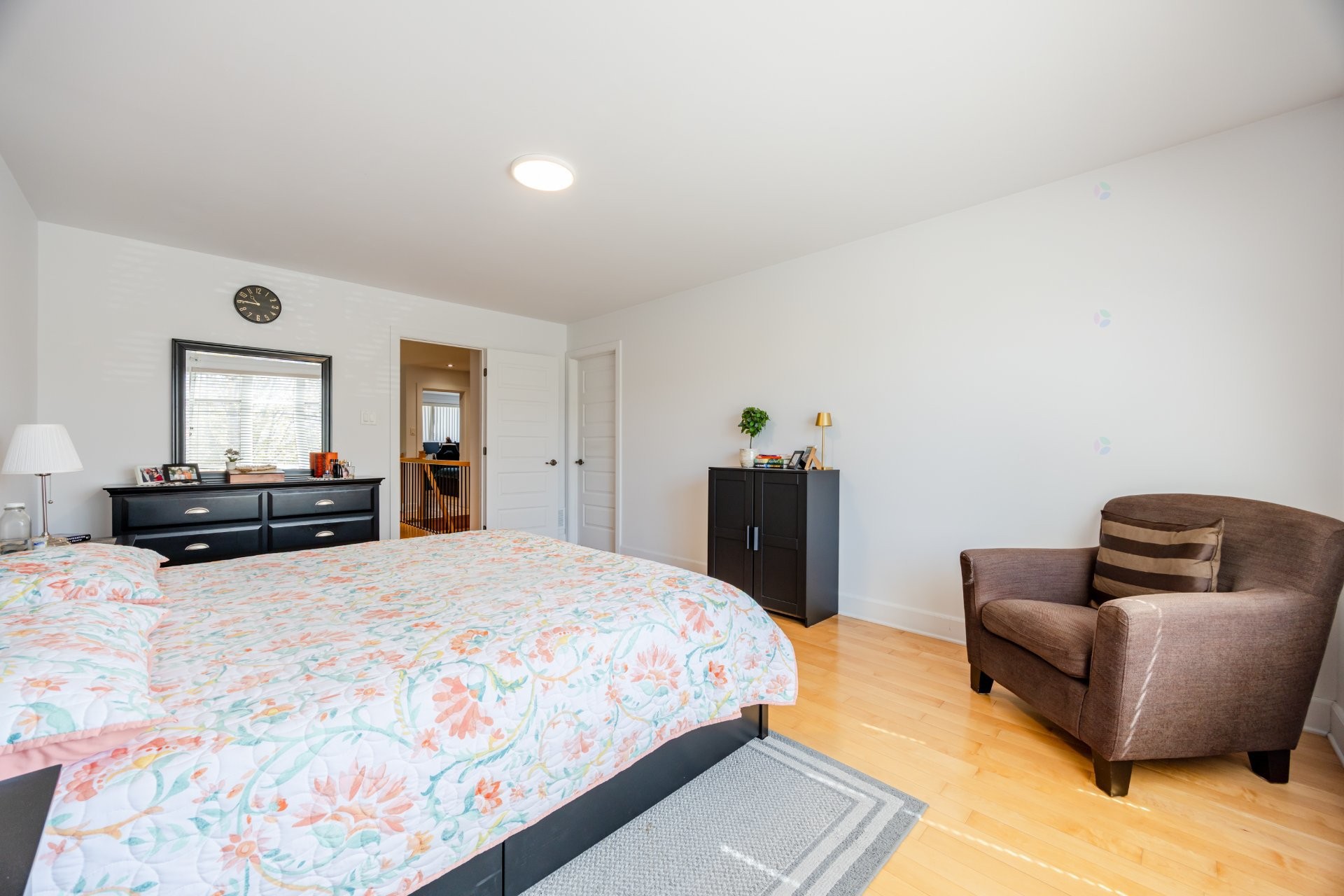 









6255


Rue Cortot

,
Brossard,




QC
J4Z0M2

