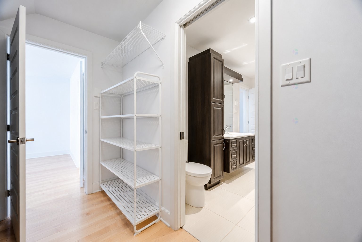









6255


Rue Cortot

,
Brossard,




QC
J4Z0M2

