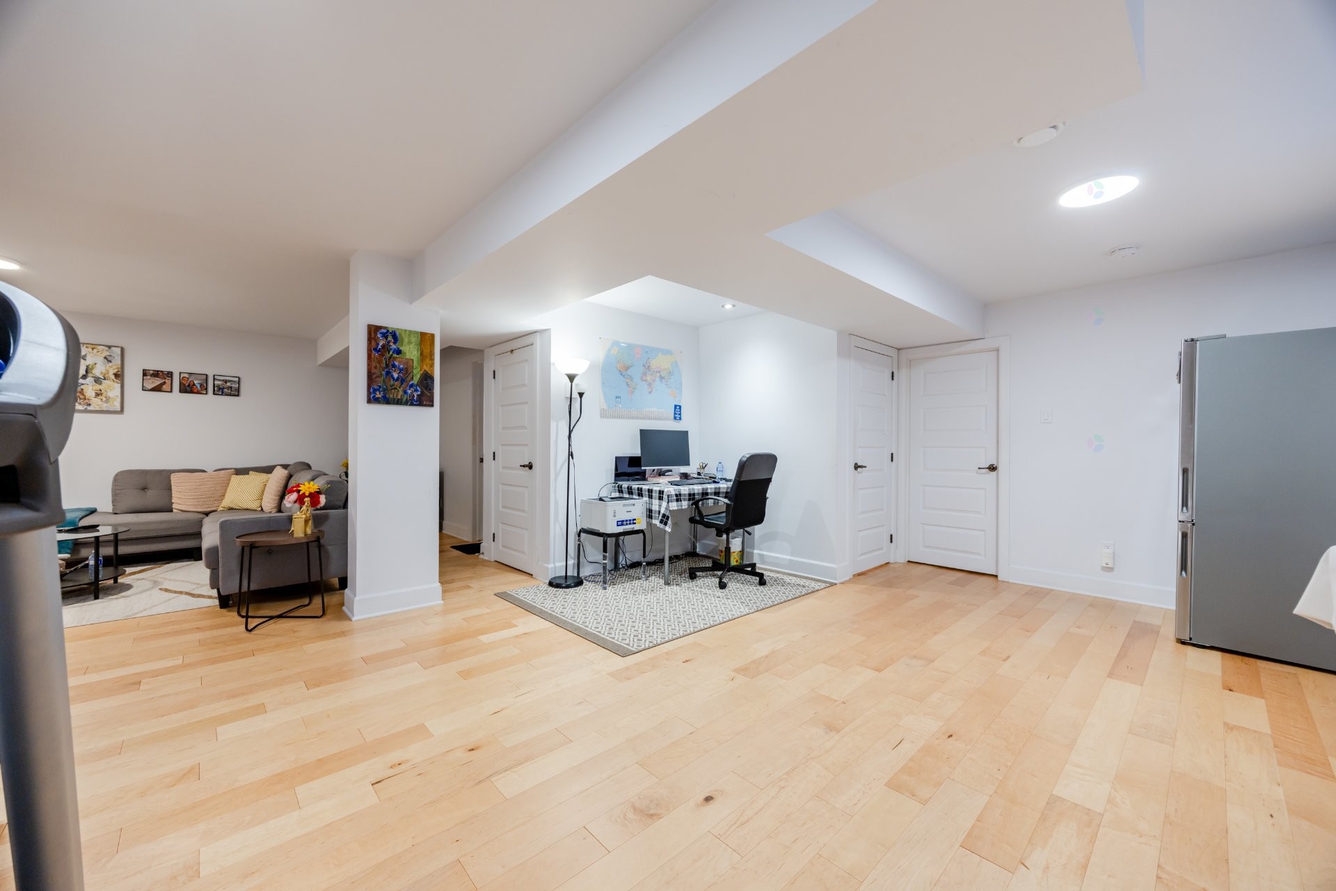 









6255


Rue Cortot

,
Brossard,




QC
J4Z0M2

