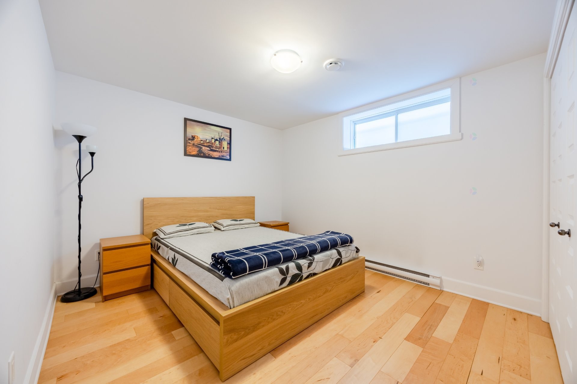 









6255


Rue Cortot

,
Brossard,




QC
J4Z0M2

