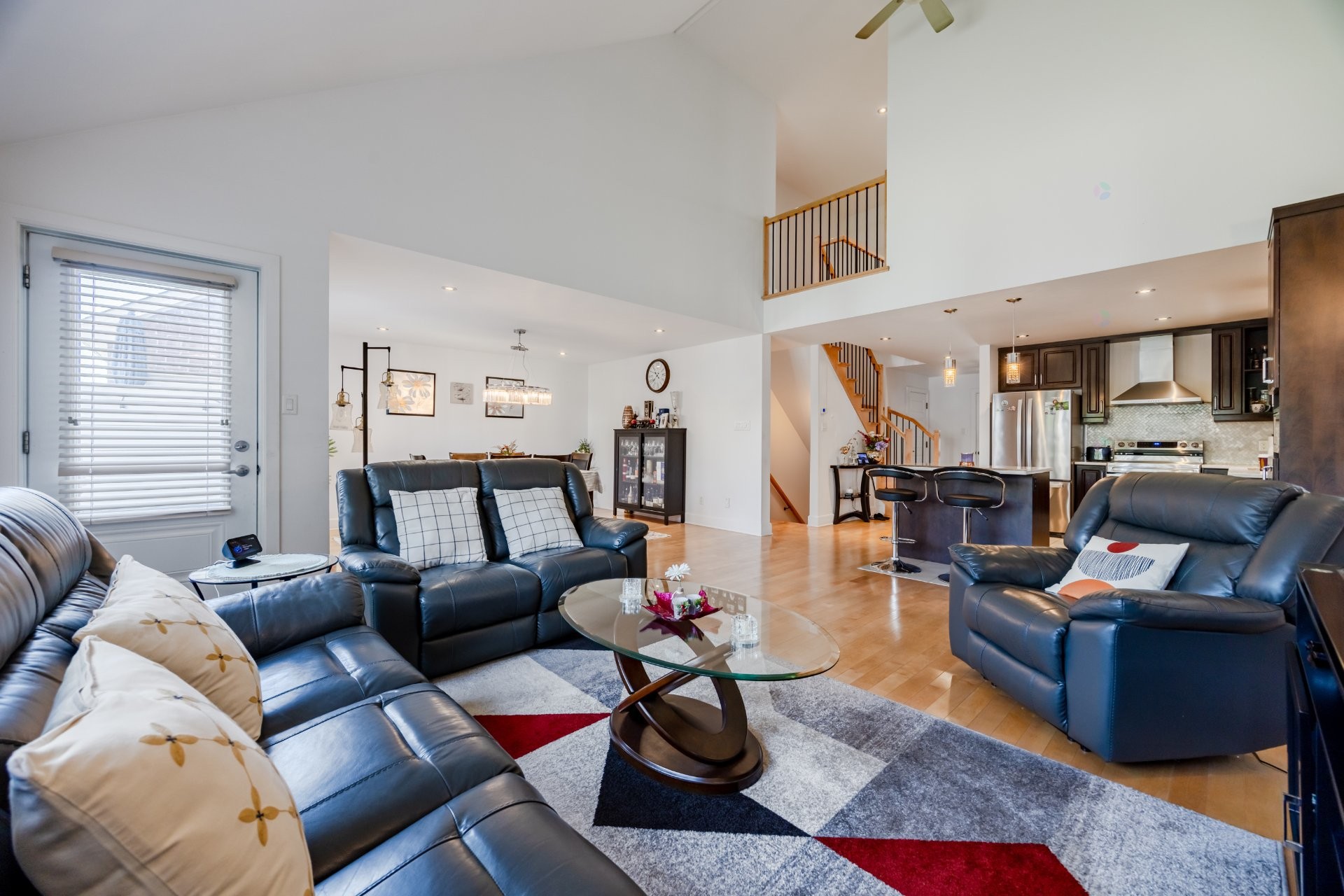 









6255


Rue Cortot

,
Brossard,




QC
J4Z0M2


