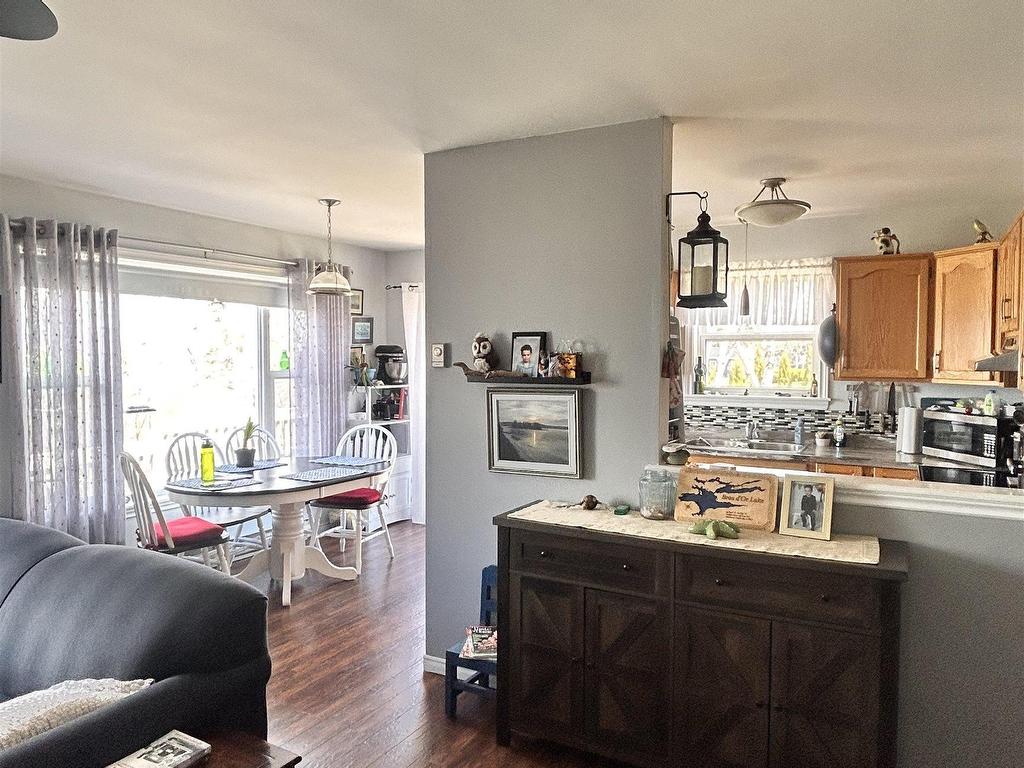 












8212 Kempt Head Road

,
Kempt Head,




NS
B1X 1R8

