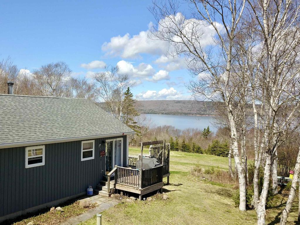 












8212 Kempt Head Road

,
Kempt Head,




NS
B1X 1R8

