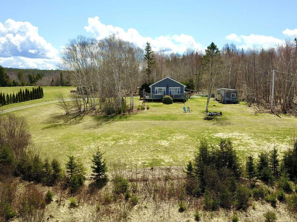 












8212 Kempt Head Road

,
Kempt Head,




NS
B1X 1R8

