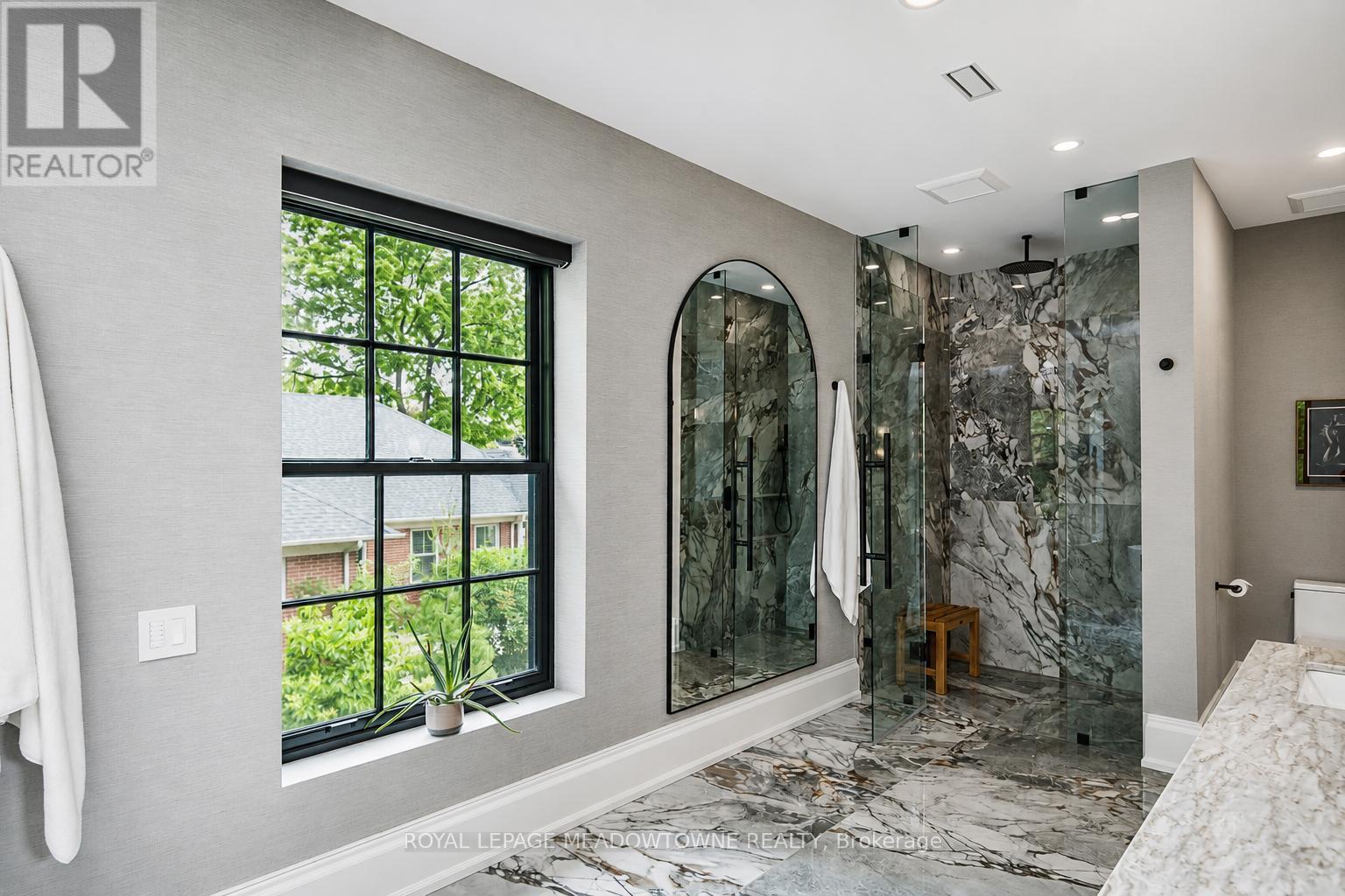 












57 VICTORIA STREET

,
Milton,




Ontario
L9T1S6

