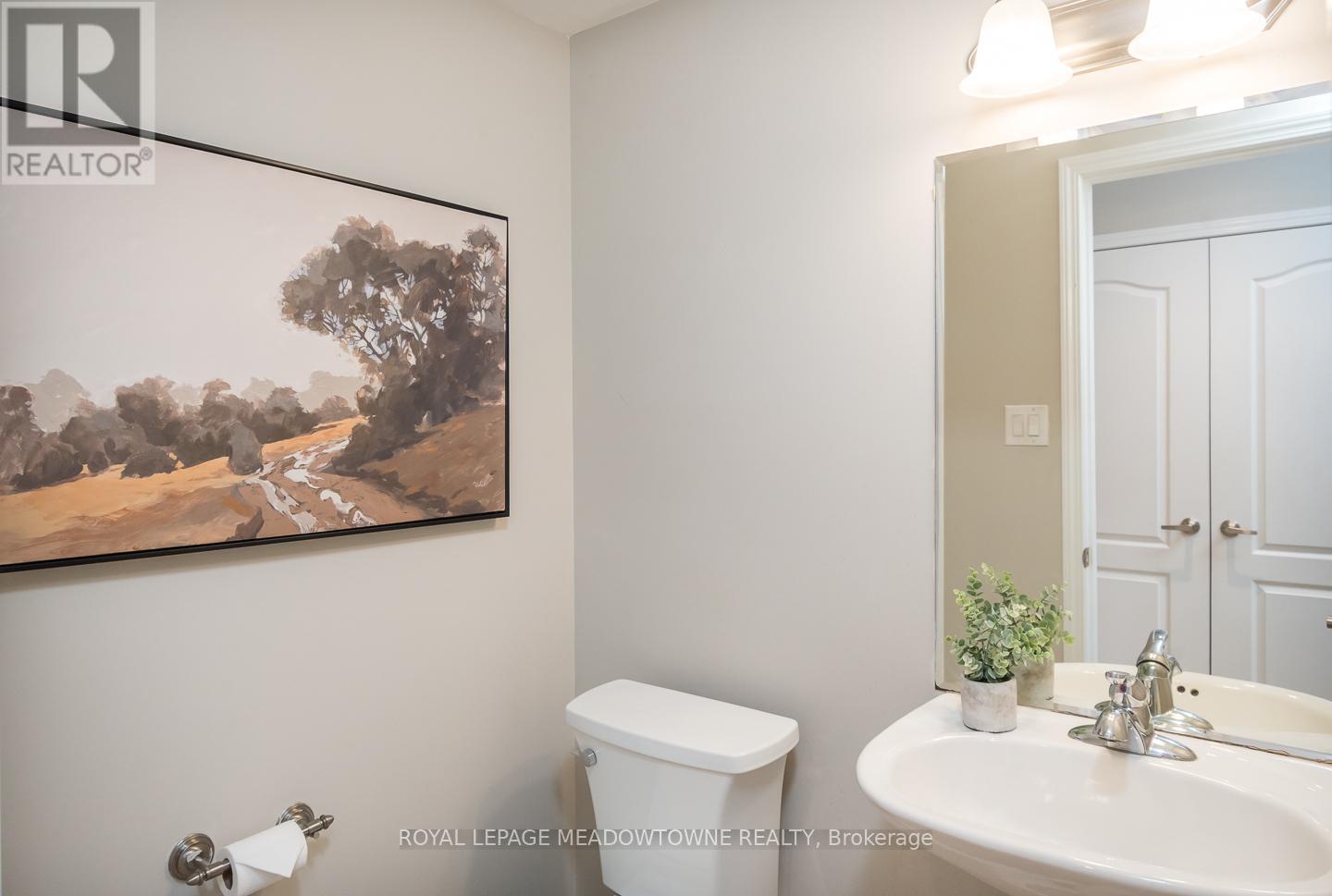 












439 POZBOU CRESCENT

,
Milton,




Ontario
L9T8H8

