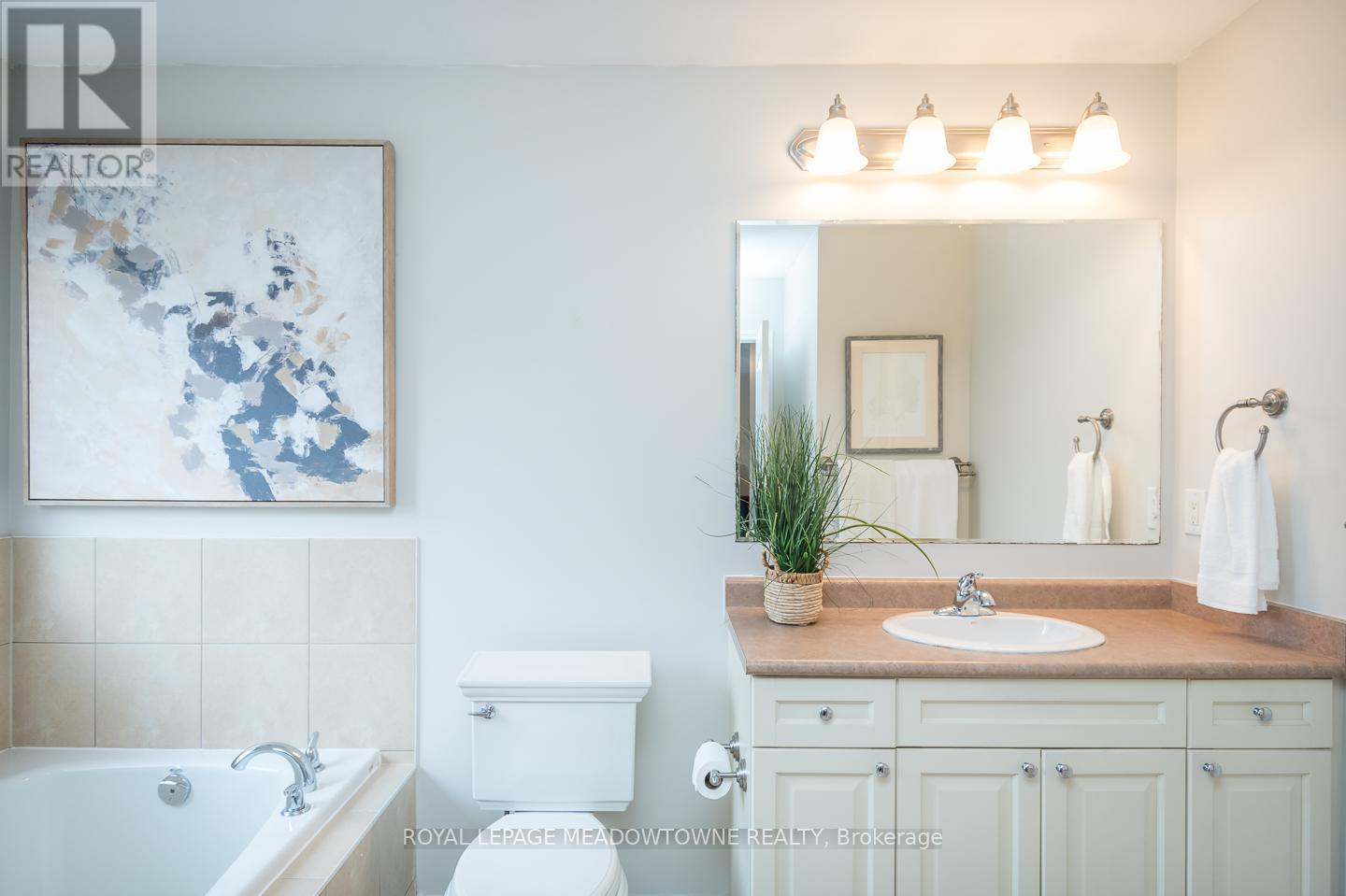 












439 POZBOU CRESCENT

,
Milton,




Ontario
L9T8H8

