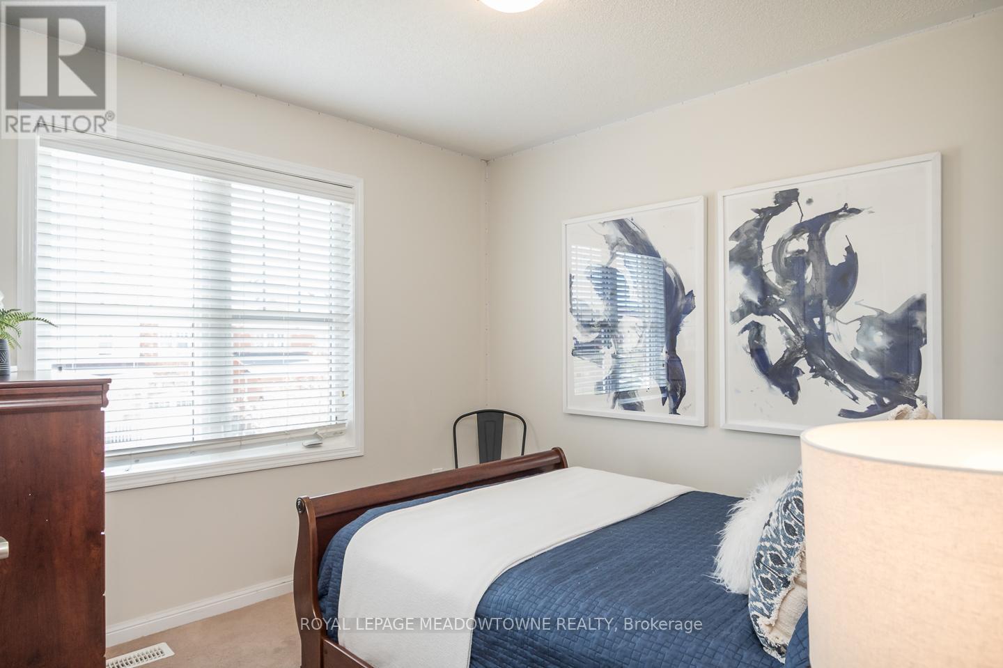 












439 POZBOU CRESCENT

,
Milton,




Ontario
L9T8H8

